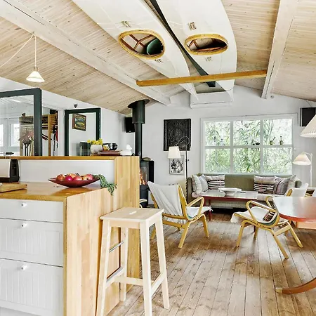 3 Bedroom Cozy In