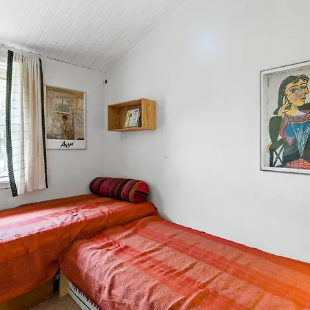 3 Bedroom Cozy In Nyaraló