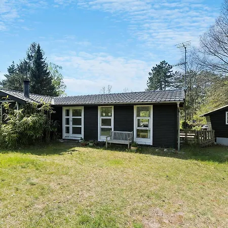 3 Bedroom Cozy In